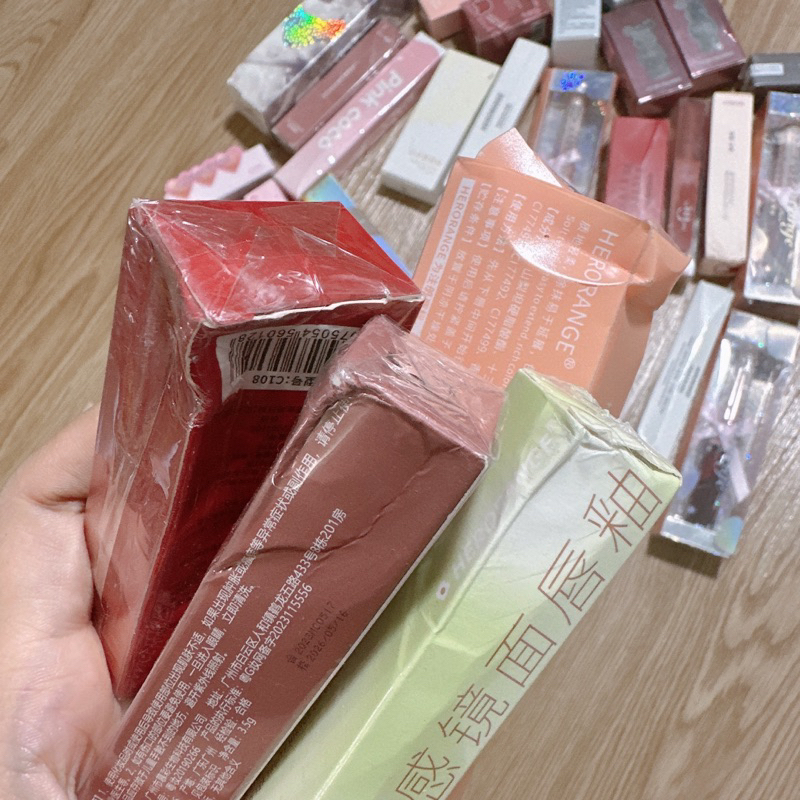 ⛔️THANH LÝ⛔️ son nội địa Trung lỗi bao bì