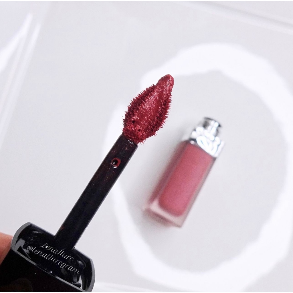 Son kem Dior Forever NHŨ LẤP LÁNH dòng Liquid NẮP ĐEN