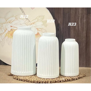 Bìn cắm hoa dáng lồng chim men khử. Gốm sứ Bát Tràng.