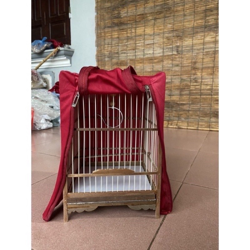 Áo lồng khuyên vuông 2 khoá chất liệu vải đỏ đẹp