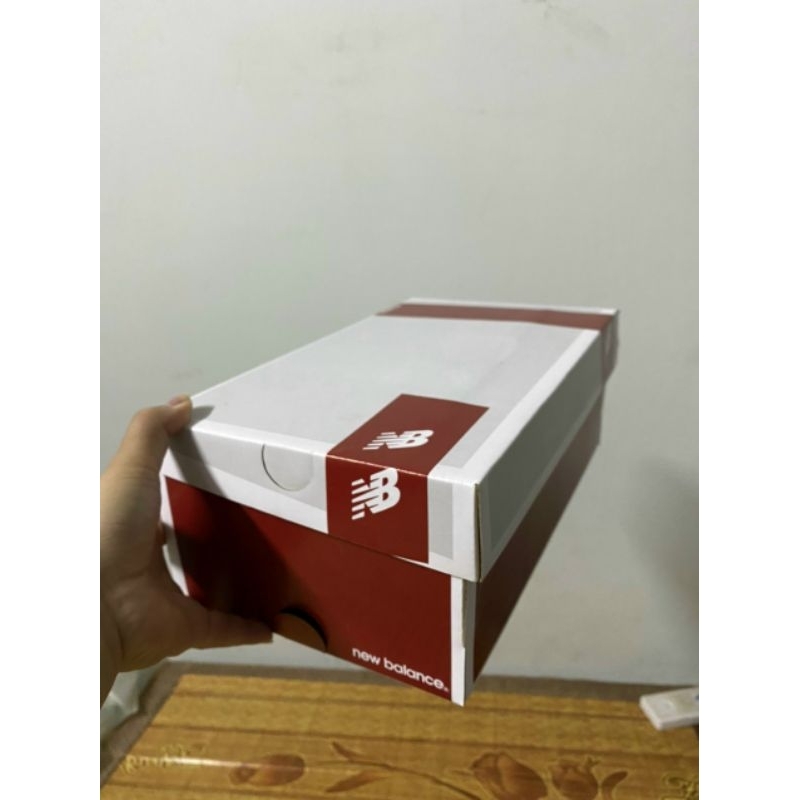 Combo hộp giày dép và bill BN