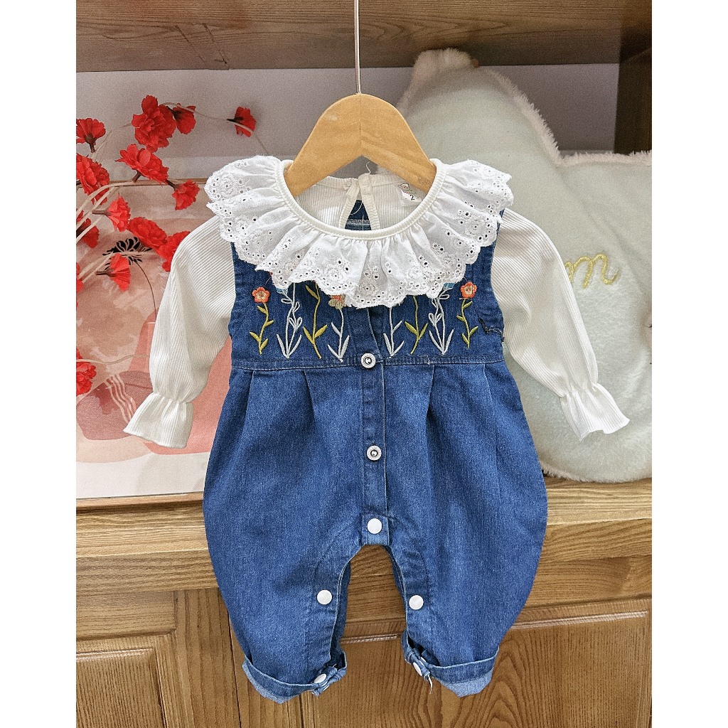 Sét Yếm Bò Thêu Hoa Áo Lem Tăm Cổ Phối Ren 4-11 Kg ,Sét Yếm Cho Bé Gái Đầy Tháng Thôi Nôi