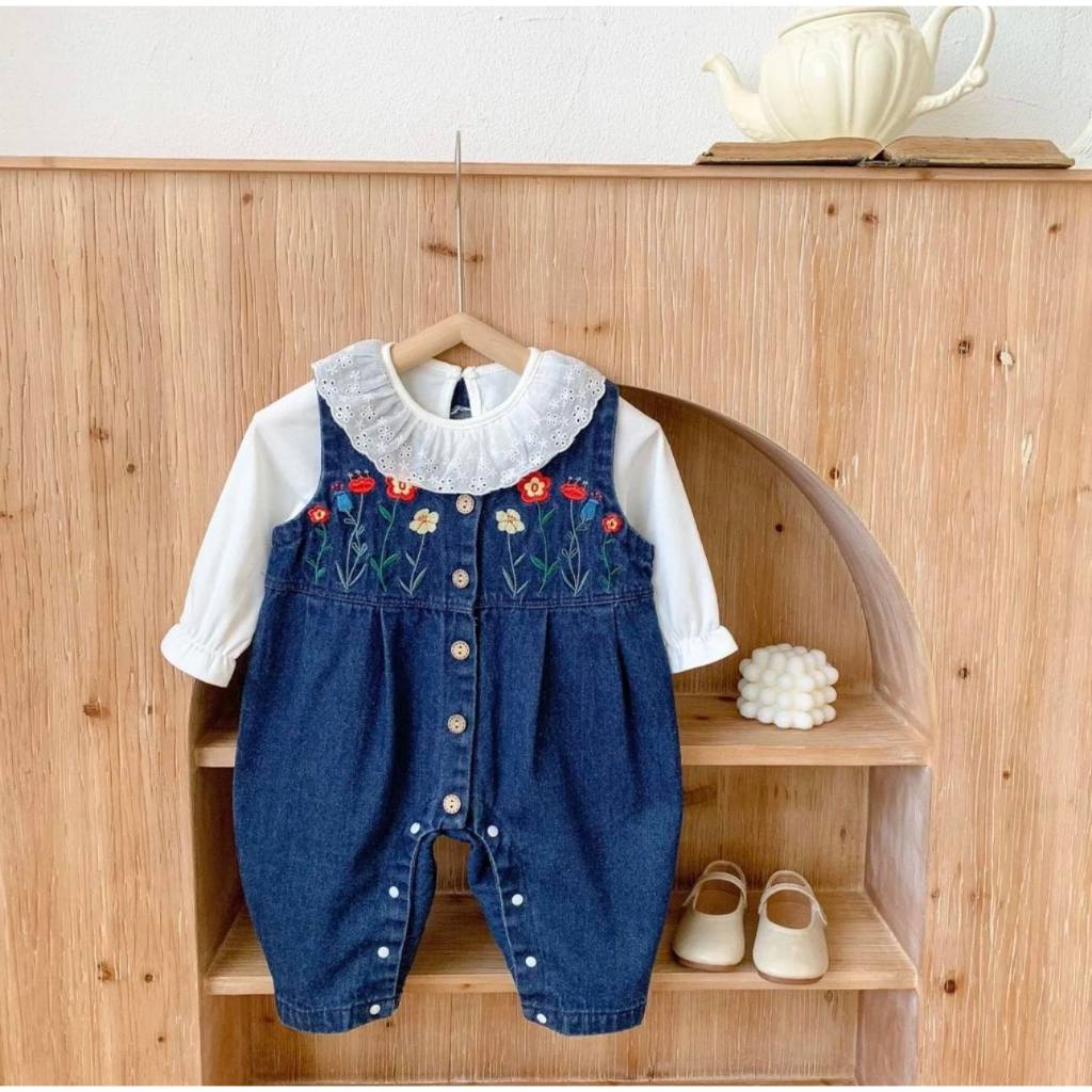 Sét Yếm Bò Thêu Hoa Áo Lem Tăm Cổ Phối Ren 4-11 Kg ,Sét Yếm Cho Bé Gái Đầy Tháng Thôi Nôi