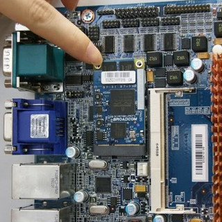 Card tăng tốc đồ họa Broadcom Crystal HD