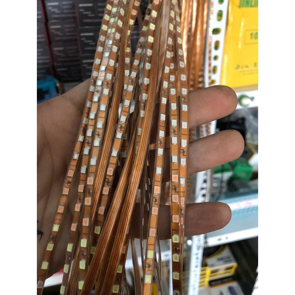 Đèn dây LED nhiều màu 7 màu nháy 12V 45cm