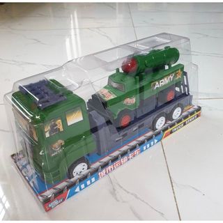 Đồ chơi xe quân sự chở tên lửa chạy đà