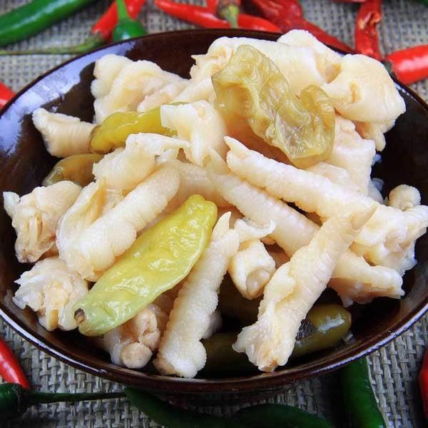 Chân gà chua cay gói lớn xanh 90gr chặt khúc ăn vặt tiện lợi