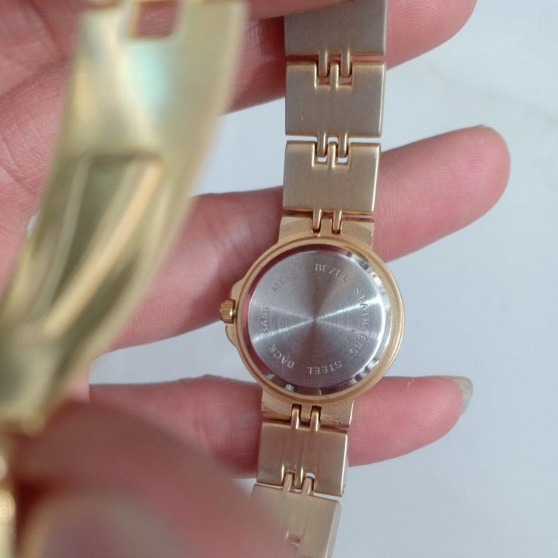 Đồng hồ si nữ hiệu MARTECH si vàng độ mới cao 92%