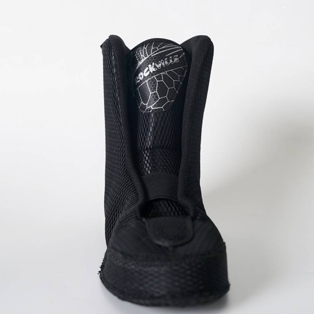 Giày patin người lớn Flying eagle rockville E3 2 màu với giao diện ấn tượng, chất liệu dày dặn, thoải mái khi đeo