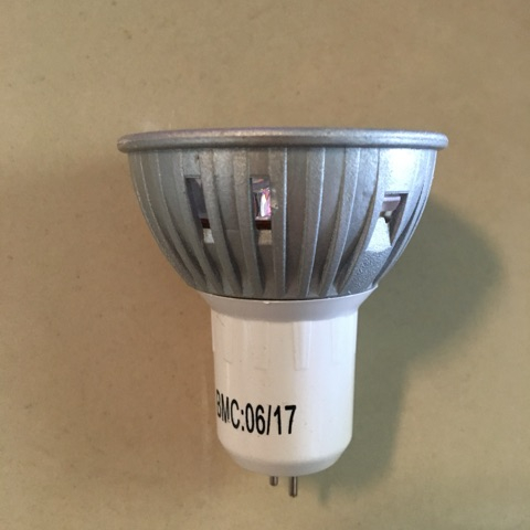 BÓNG MẮT CÁO LED 2 CHÂN GHIM