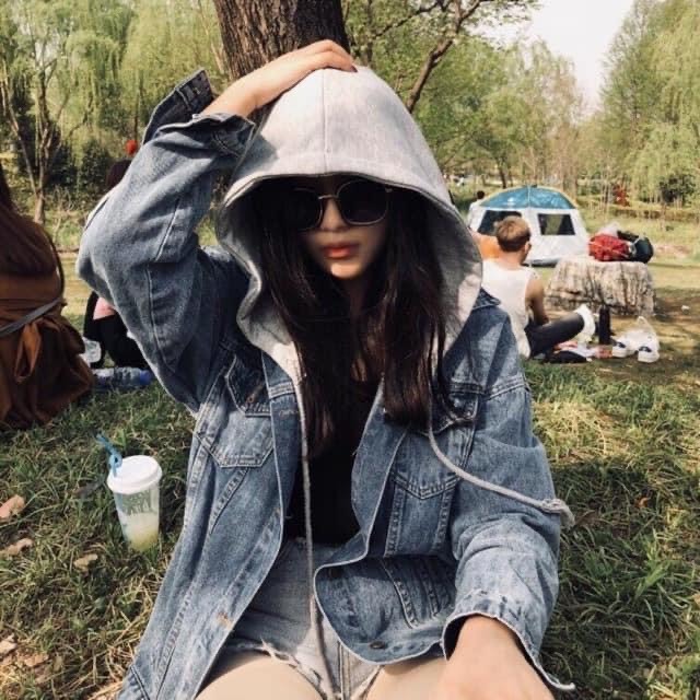 Áo Khoác Jean Có Mũ Trùm Nỉ In Chữ CELINE Form Rộng Unisex X16