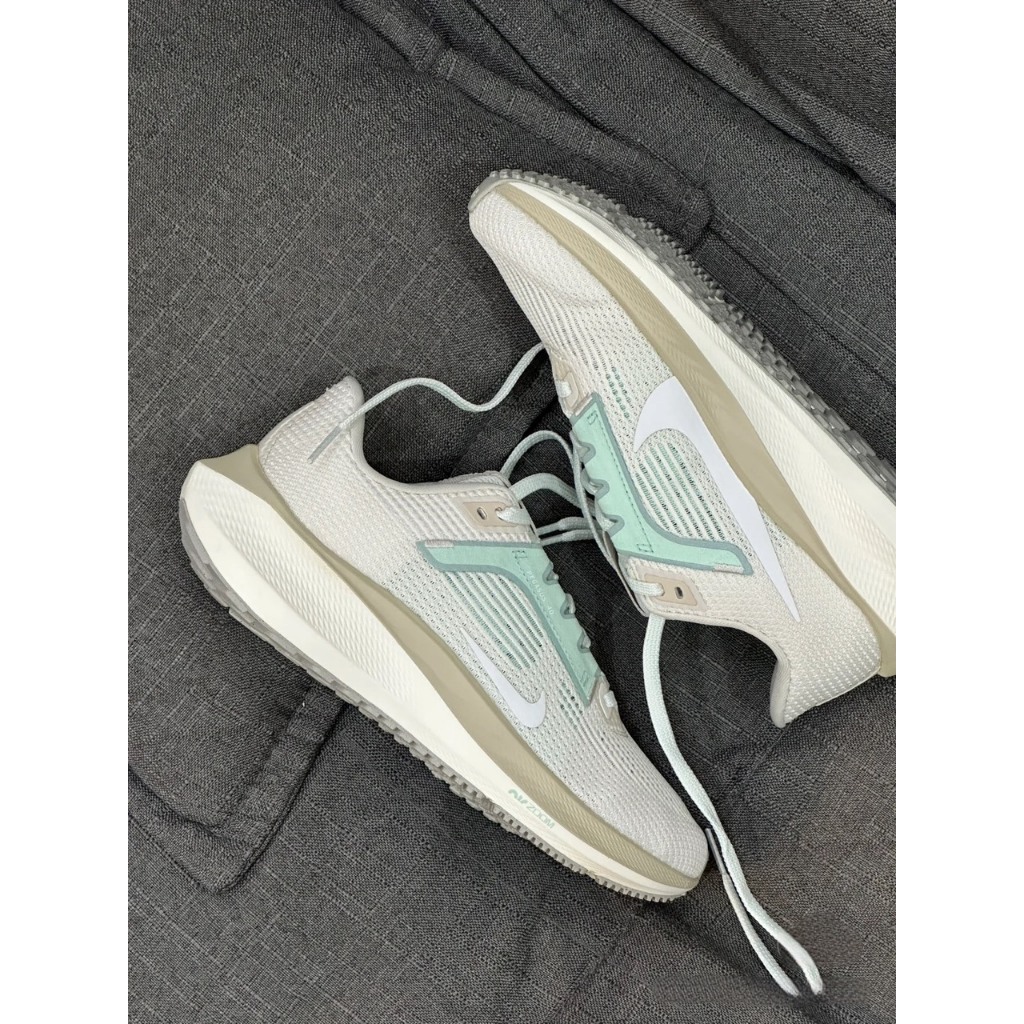 Giày thể thao chạy bộ AIR ZOOM PEGASUS 40 phù hợp chạy quãng 25km trở lại êm nhẹ