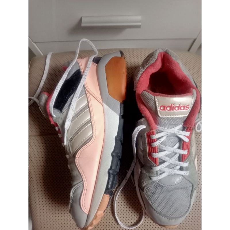 Pass giày si hiệu Adidas auth size 36-37 vừa