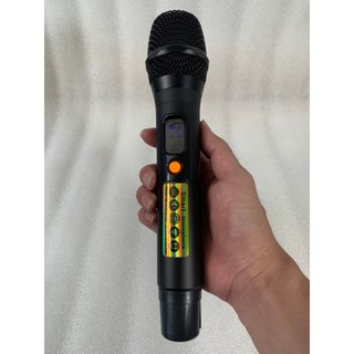 MICRO LOA KÉO UHF M83 - THÂN NHÔM CỰC ĐẸP