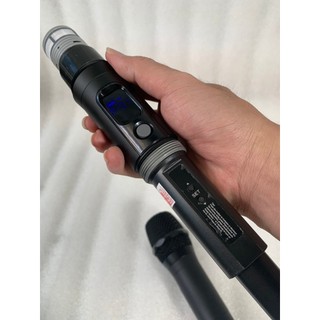 MICRO LOA KÉO UHF M83 - THÂN NHÔM CỰC ĐẸP