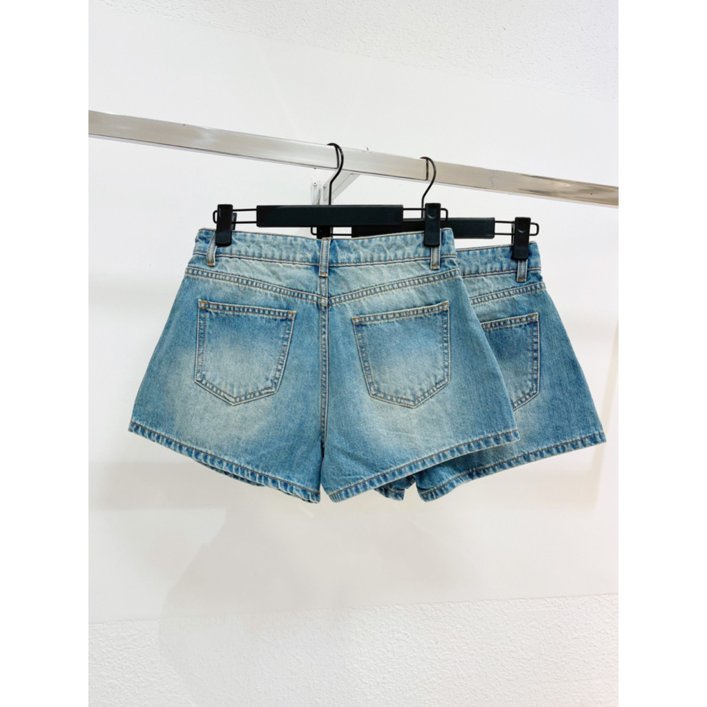 AfterBefore | Quần Shorts Denim Xếp Ly 2 Màu