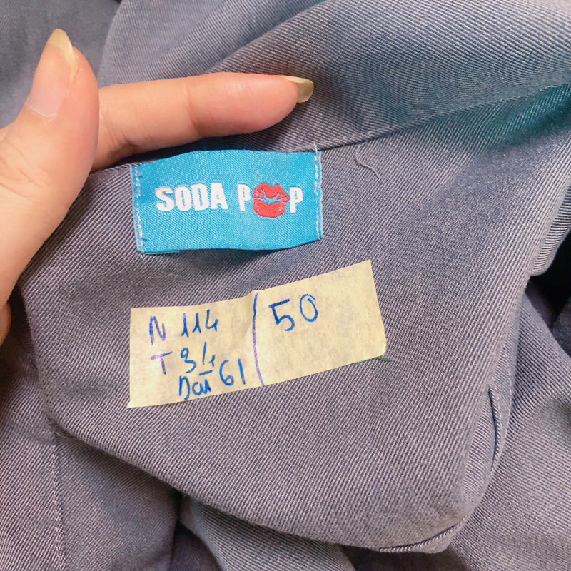 Áo khoác ngoài xám hình thêu 2hand