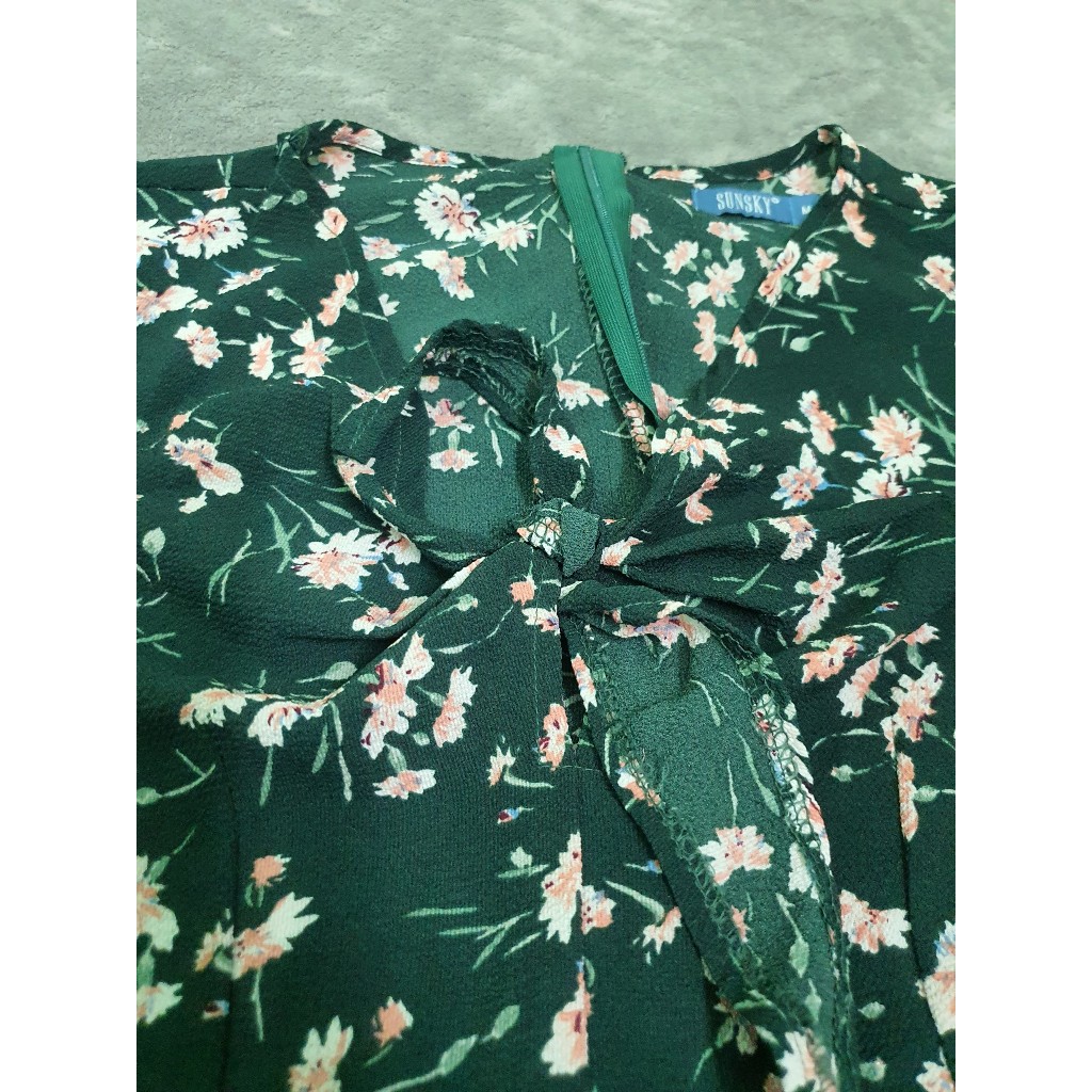 Đầm xoè hoạ tiết hoa nhí chất thun như hình