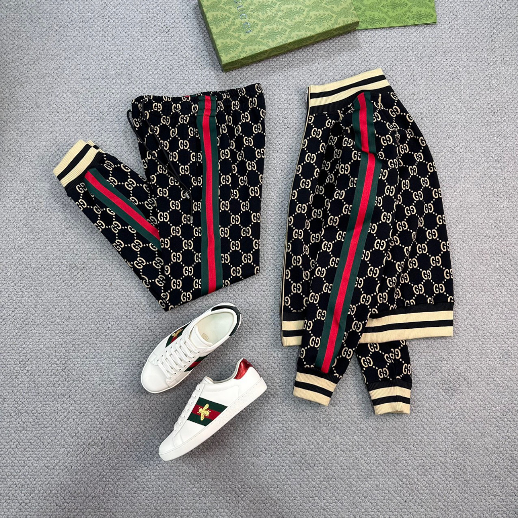 Set đồ nam cao cấp GUCCI GG GC mang phong cách thể thao với họa tiết thương hiệu nổi bật, cổ điển hot 2023