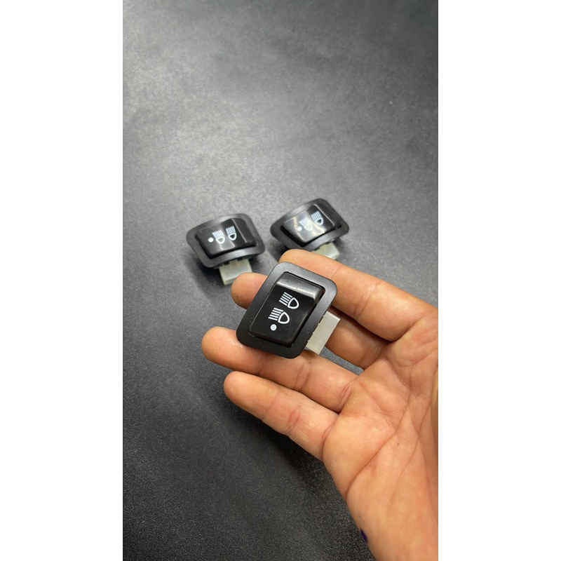 Công tắt tắt đèn xe máy