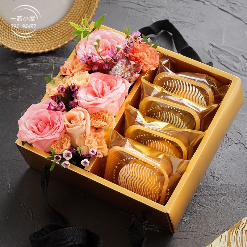 Hộp quà Vuông mặt kính Mica cao cấp dùng đựng Quà / Mỹ Phẩm / Hoa.