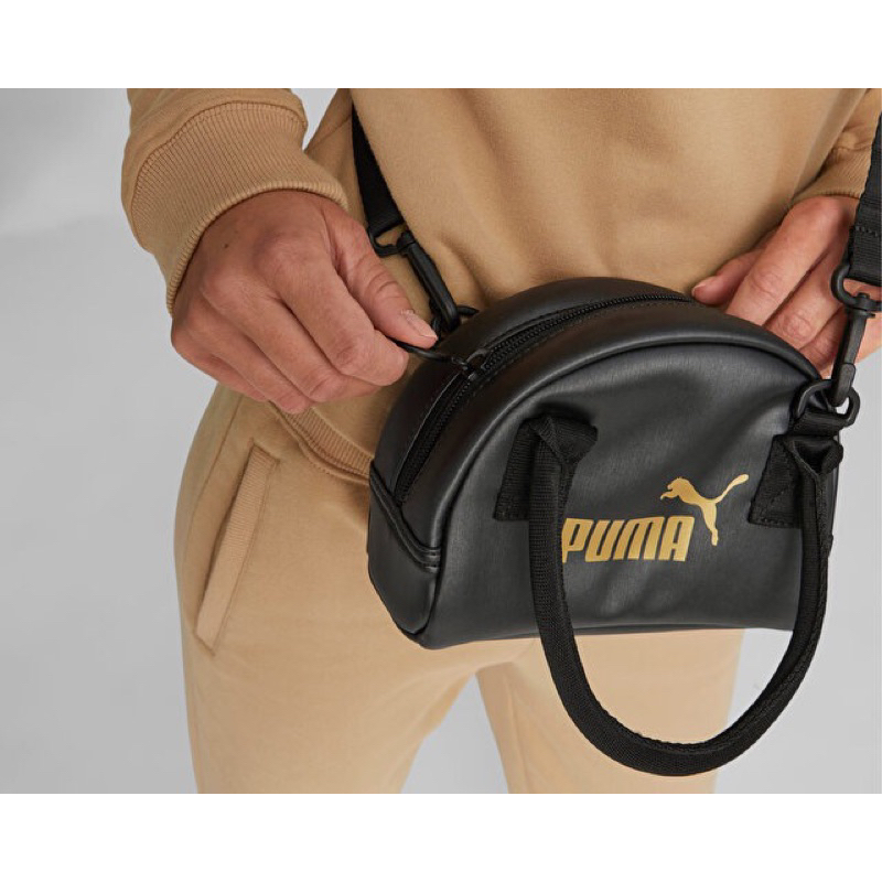 Túi Pu M@, Lev is Xuất Nhật