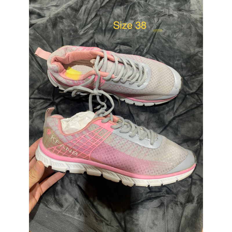 Giày hàng si thể thao nữ