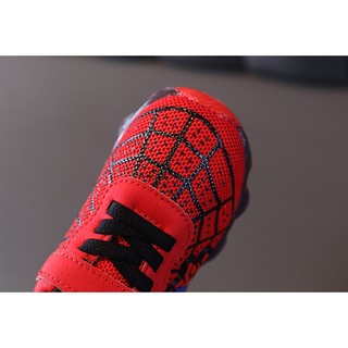Giầy siêu nhân nhện phát sáng cho bé trai