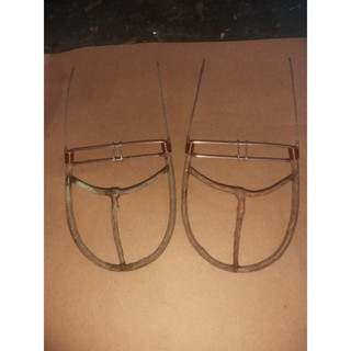 Cầu hút mật lồng chợ
