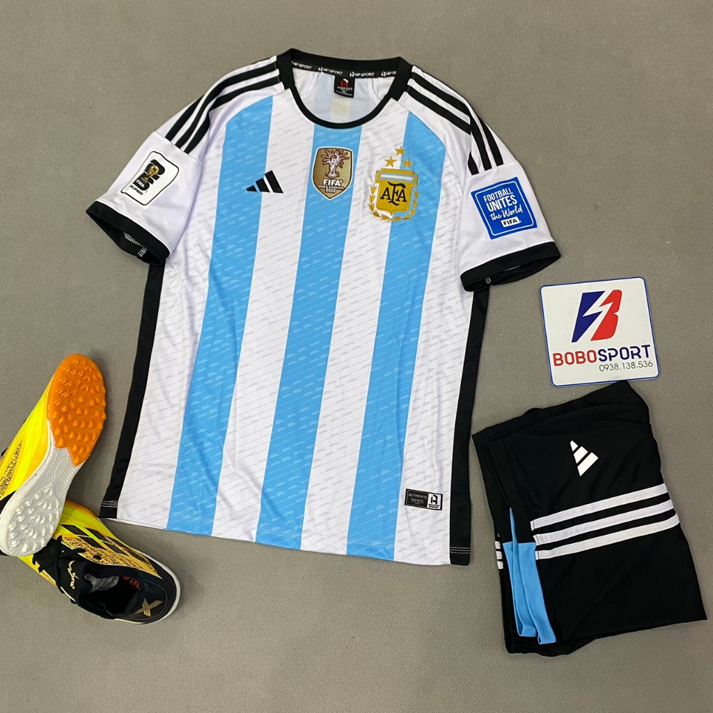 Bộ quần áo bóng đá Argentina trắng sọc Sân nhà phiên bản vòng loại WC2026