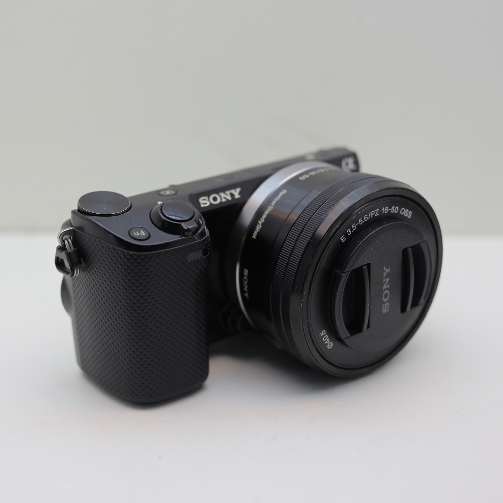 Sony Alpha NEX-5T/5R+Ống Kính 16-50 OSS / Quay,Chụp,Hỗ trợ NFC+WIFI