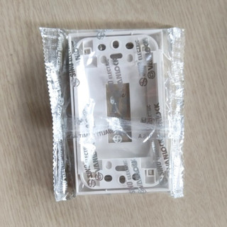 Mặt át âm, đế âm có ray Sino lắp aptomat tép 1P , mặt át âm tường