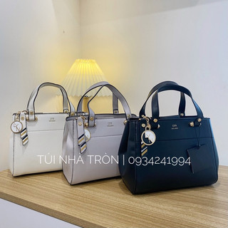 (Ảnh thật shop tự chụp) Túi LYN dáng công sở kèm charm và dây đeo chéo đeo đi làm đi chơi