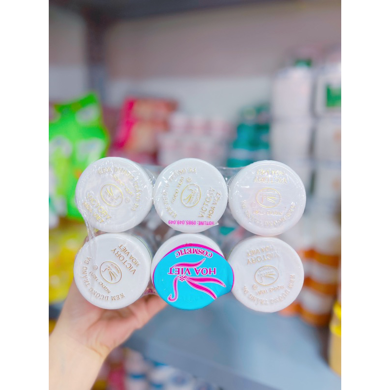 Kem dưỡng trắng da VICTORY hoa việt 15g