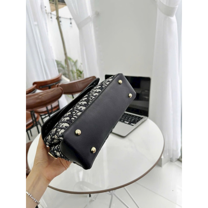 Túi quai xách mẫu mới