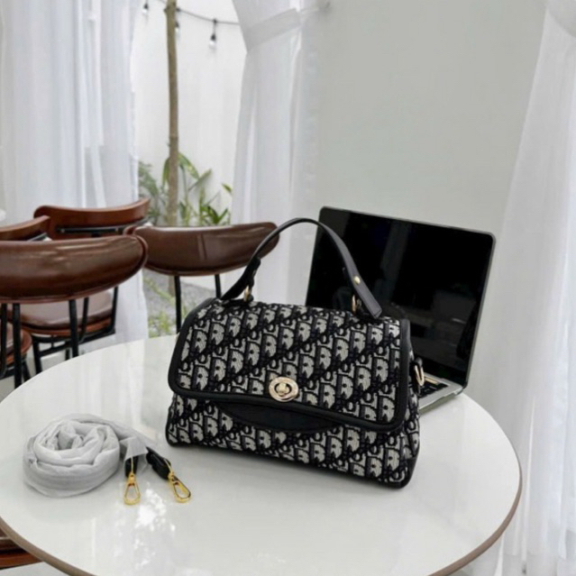 Túi quai xách mẫu mới