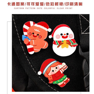 Pin cài áo Chủ đề Noel (Giao ngẫu nhiên)