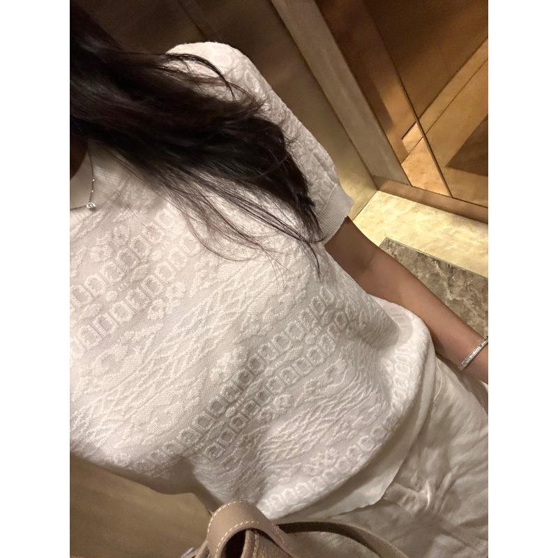 Áo Knit White Pattern LACIEL