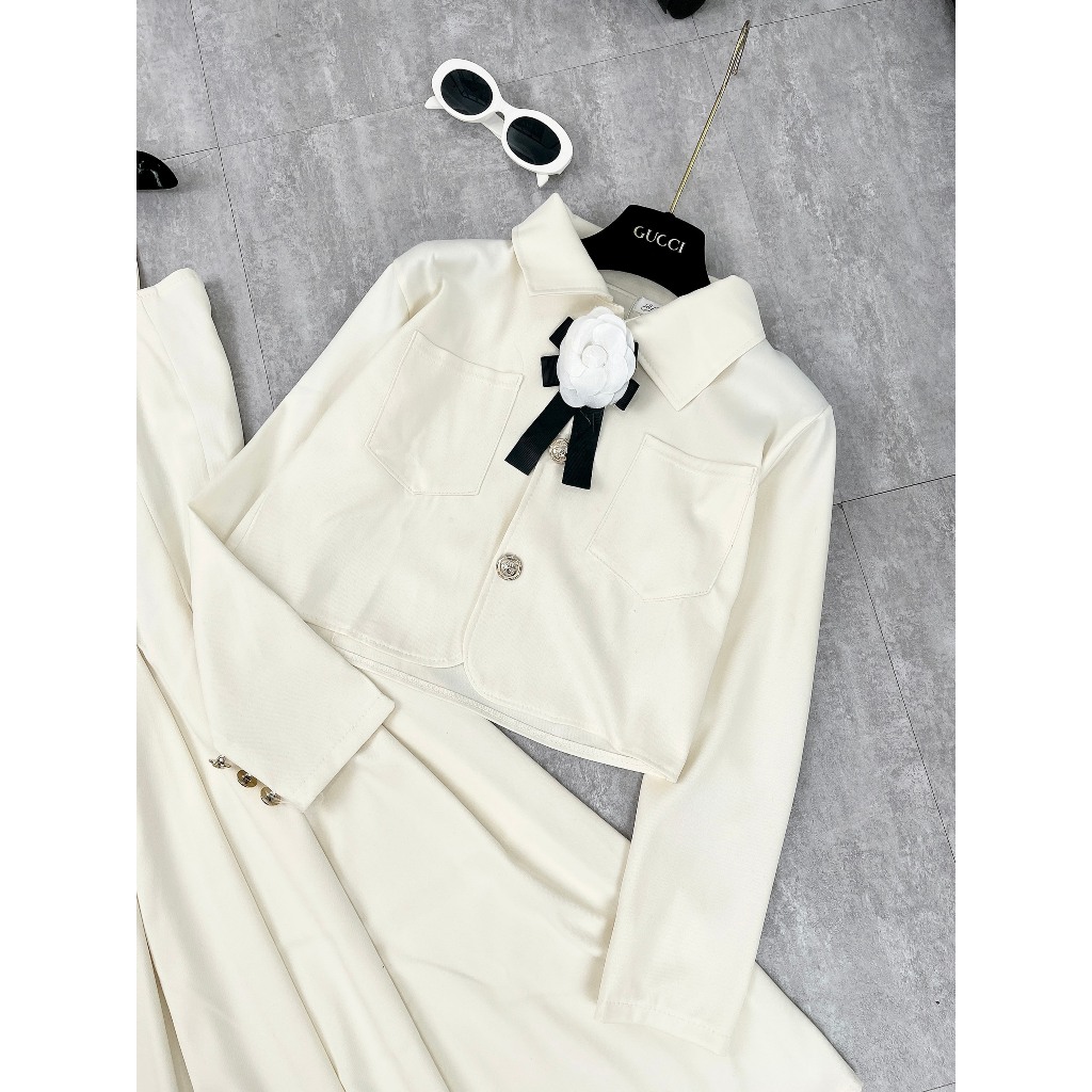 Set Váy Nữ Tiểu Thư Màu Kem Đầm 2 Dây Dáng Dài Mix Ao Khoác Ngoài Dáng Ngắn Cúc Dọc Kèm Nơ Hoa Nổi Freesize