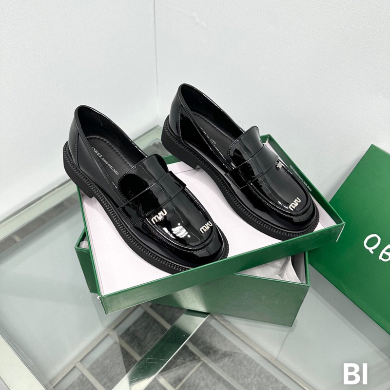 Giầy Moca Khoá Đá Miu Đen Bóng/Mờ Full Size 35-39  -  By Anh Dinh Phuong