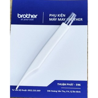 Chổi quét bụi zin theo máy may brother.
