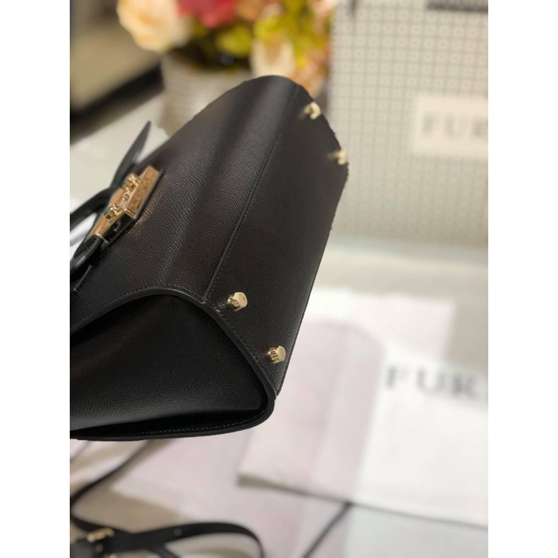 Túi furla metropolis size size 23 màu đen
