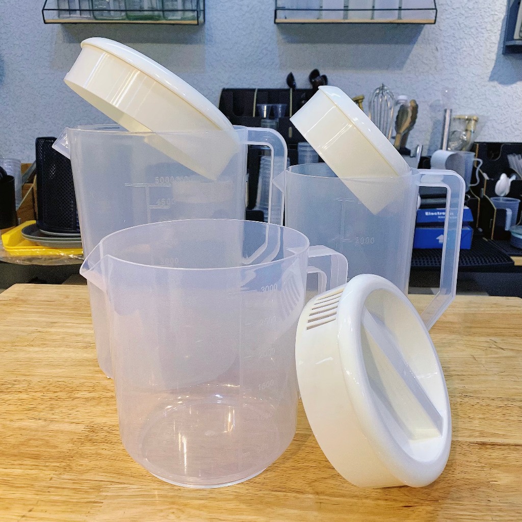 Bình Đựng Nước Nhựa PP Trong Suốt Có Nắp Đậy Dung Tích 2.5L - 3L - 5L