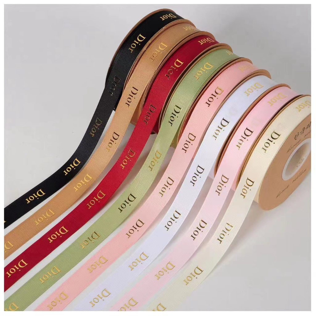 Cuộn ruy băng dài bản 2cm in chữ Dior nhũ vàng sang chảnh