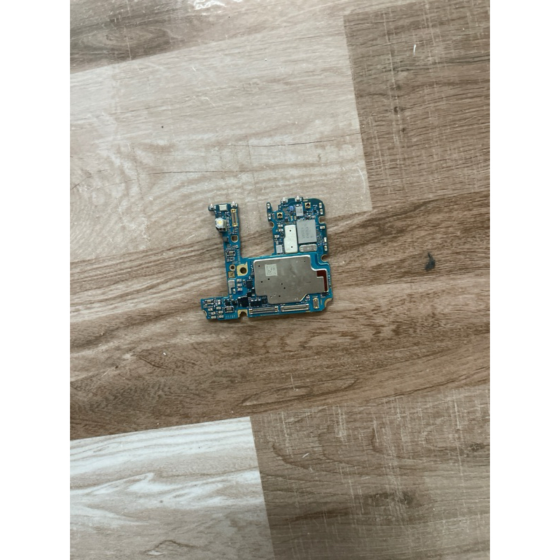 Main điện thoại Samsung Galaxy S20