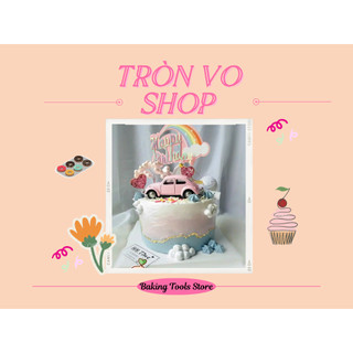 Xe hơi hồng trang trí bánh kem