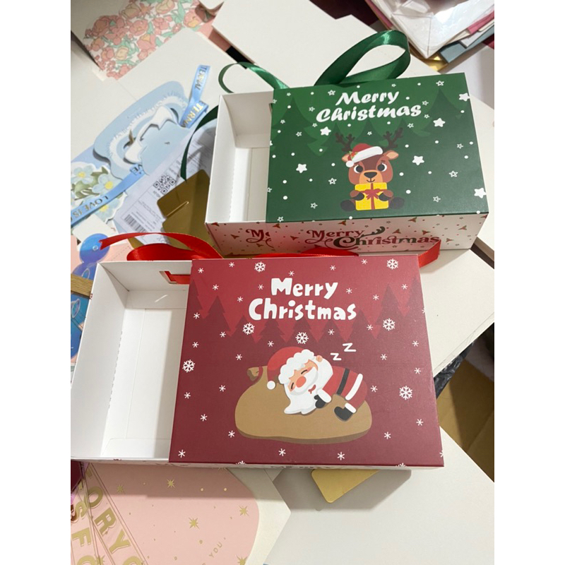 Túi hộp đựng quà Noel, phụ kiện nhỏ, nến thơm vuông