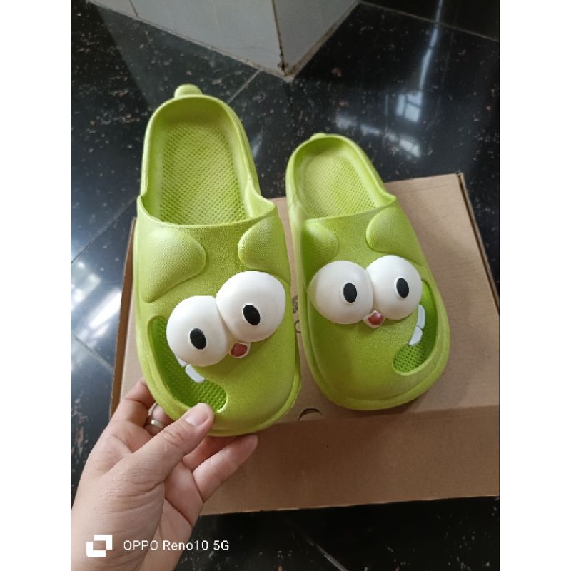 Giày dép lẻ size hàng new  shop tự  chụp thanh lý giá rẻ.