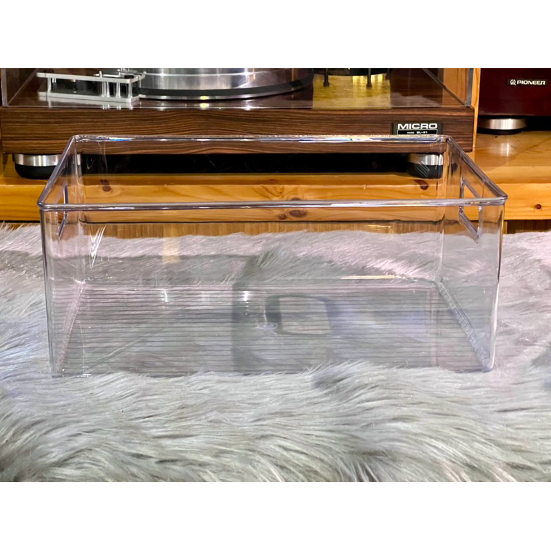 Hộp đựng đĩa than  nhựa cứng Acrylic trong , có tay nắm 2 bên .