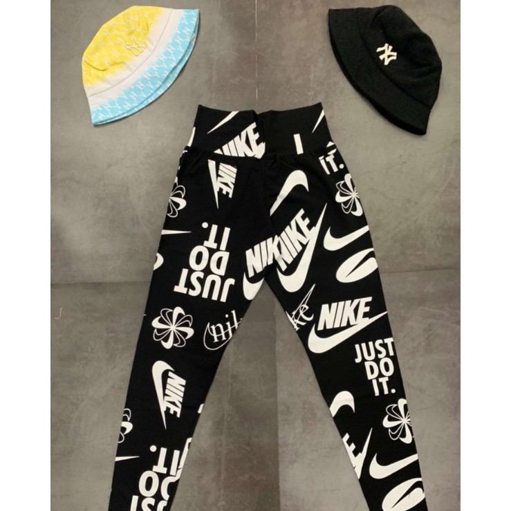 Quần Legging Dài Màu Đen Chất Thun Tập Co Giãn Mịn Mát